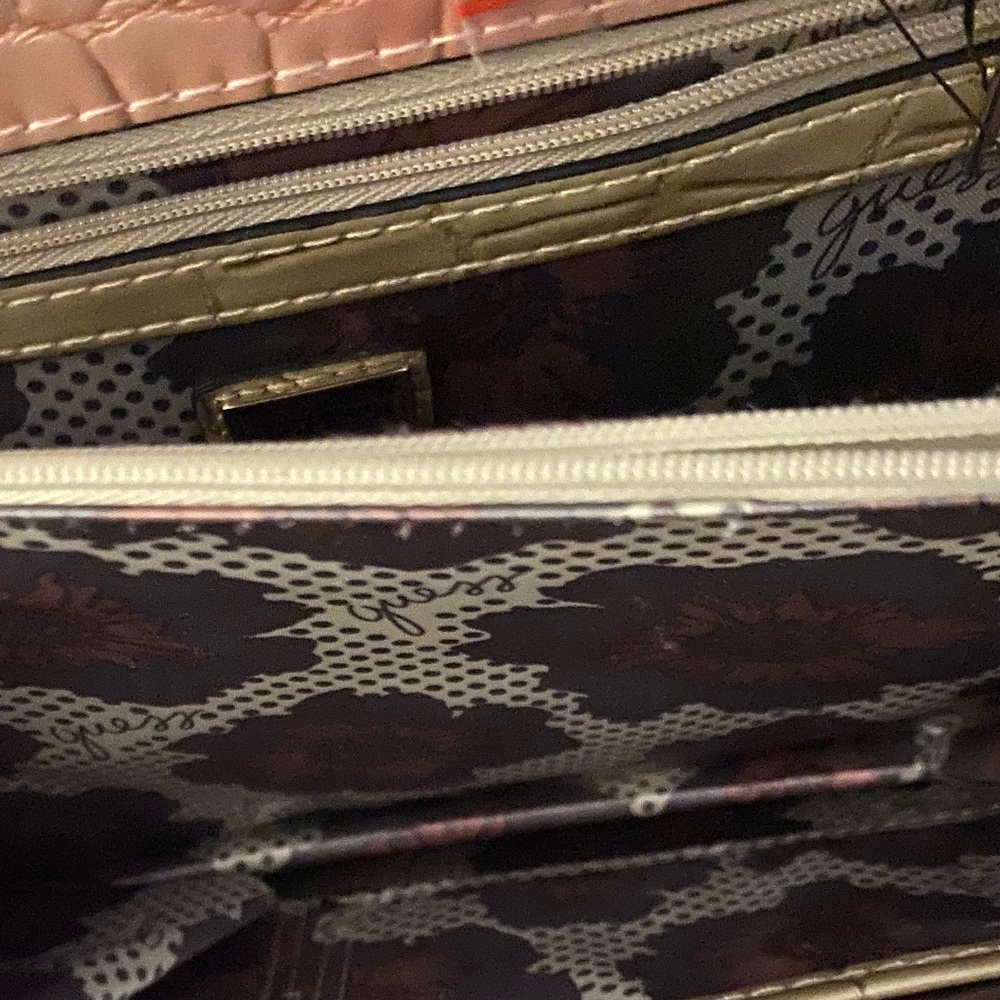 Guess 90’s crocodile style faux leather hand/crossbody bag - Picture 11 of 16